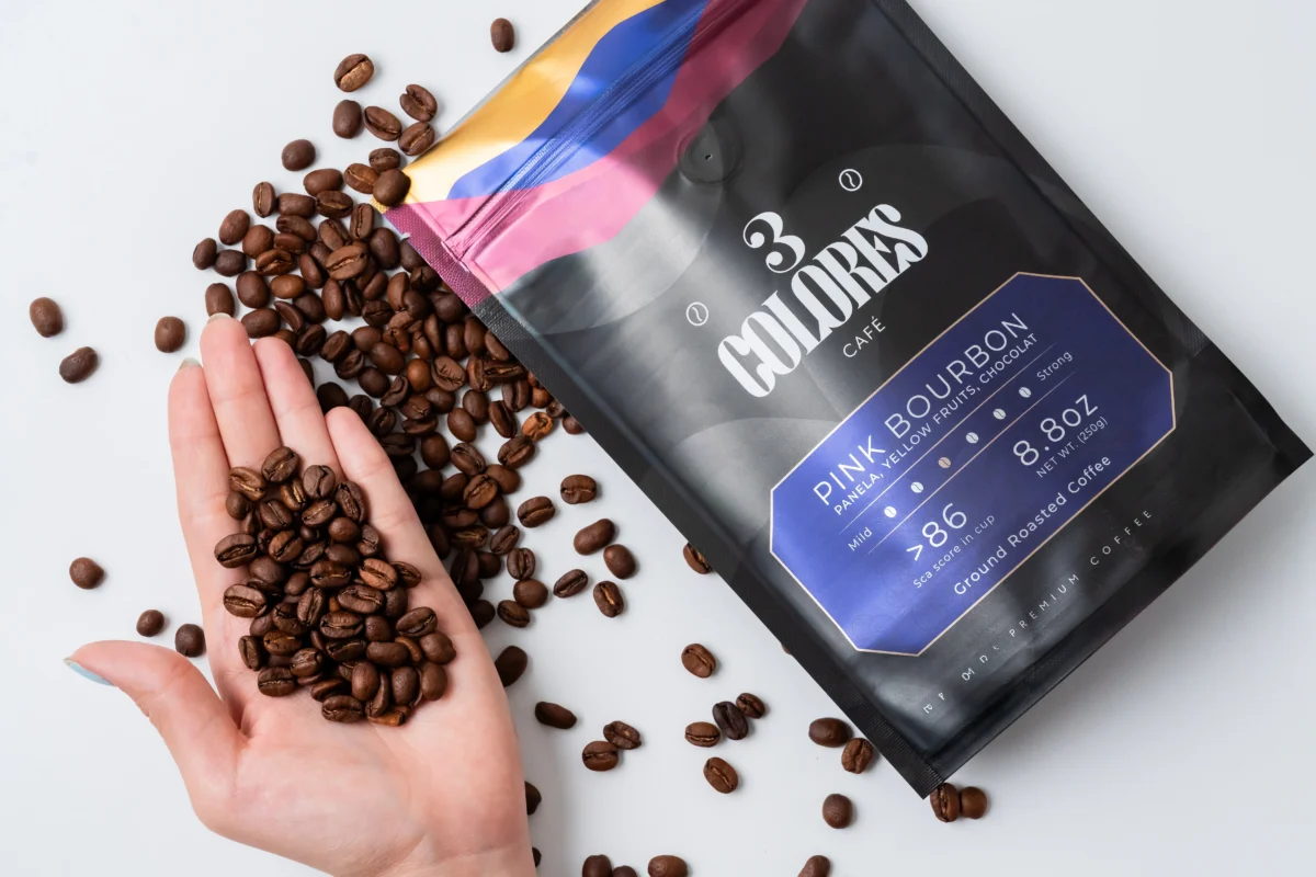 Cafe Colombiano Bourbon marca 3Colores.