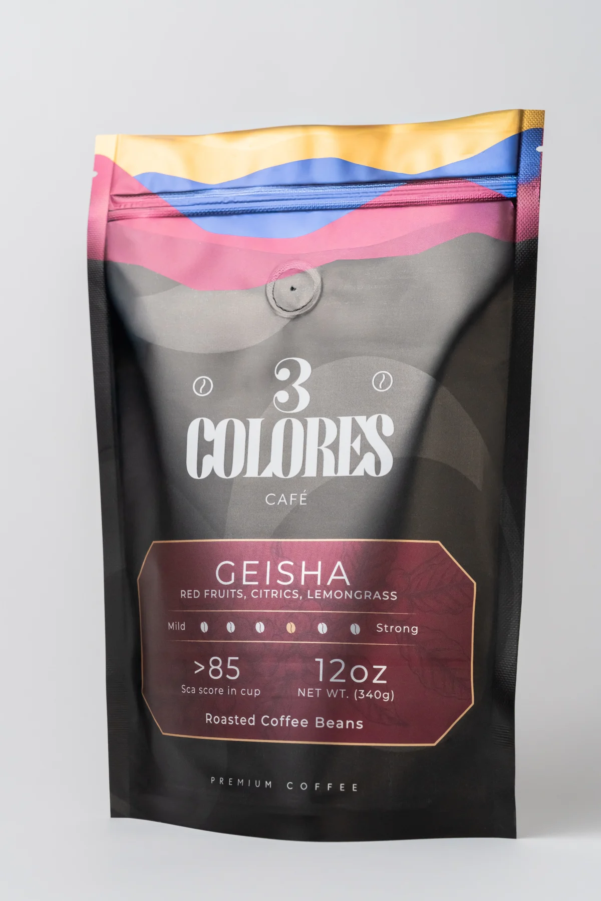 cafe-colombiano-geisha-3colores-vista-lateral_1920x1080 Café Colombiano Geisha 3Colores en vista lateral.